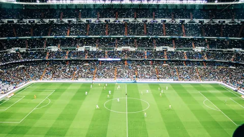 曼联与切尔西均遭遇败绩，英超赛事综述